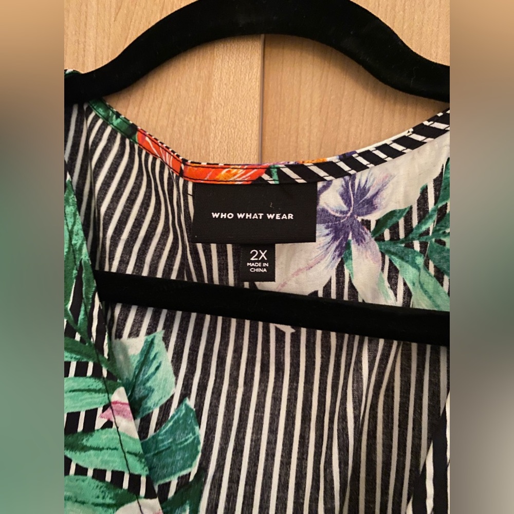Striped floral sleeveless ruffle midi wrap dress by Who What Wear. Size: 2X. - Picture 5 of 6